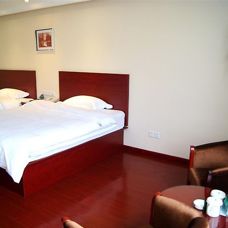 Greentree Inn Jiangsu Xuzhou Feng County East Jiefang Road Business Hotel Exterior photo