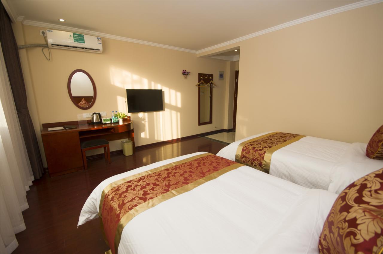 Greentree Inn Jiangsu Xuzhou Feng County East Jiefang Road Business Hotel Exterior photo