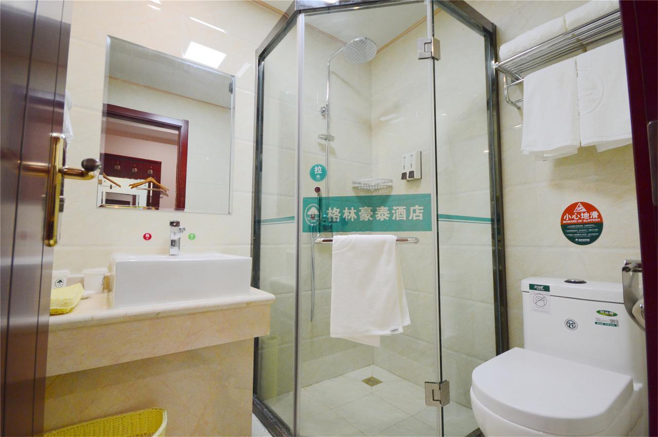 Greentree Inn Jiangsu Xuzhou Feng County East Jiefang Road Business Hotel Exterior photo