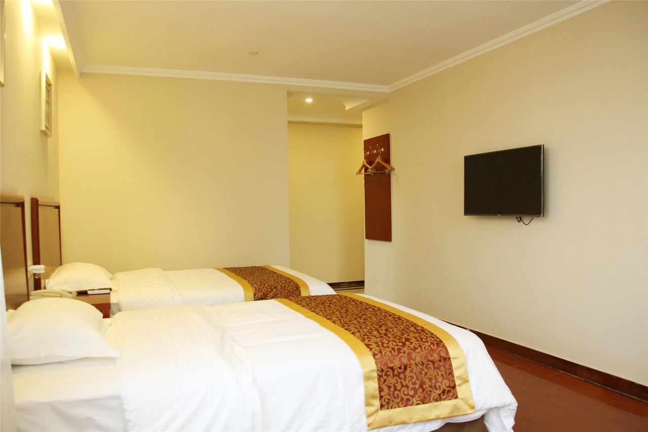 Greentree Inn Jiangsu Xuzhou Feng County East Jiefang Road Business Hotel Exterior photo